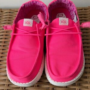 Hey Dude Women's Neon Pink Flats